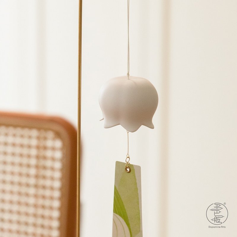 Lily of the Valley Wind Chime | Happiness Returns | Single Wind Chime - Items for Display - Porcelain White