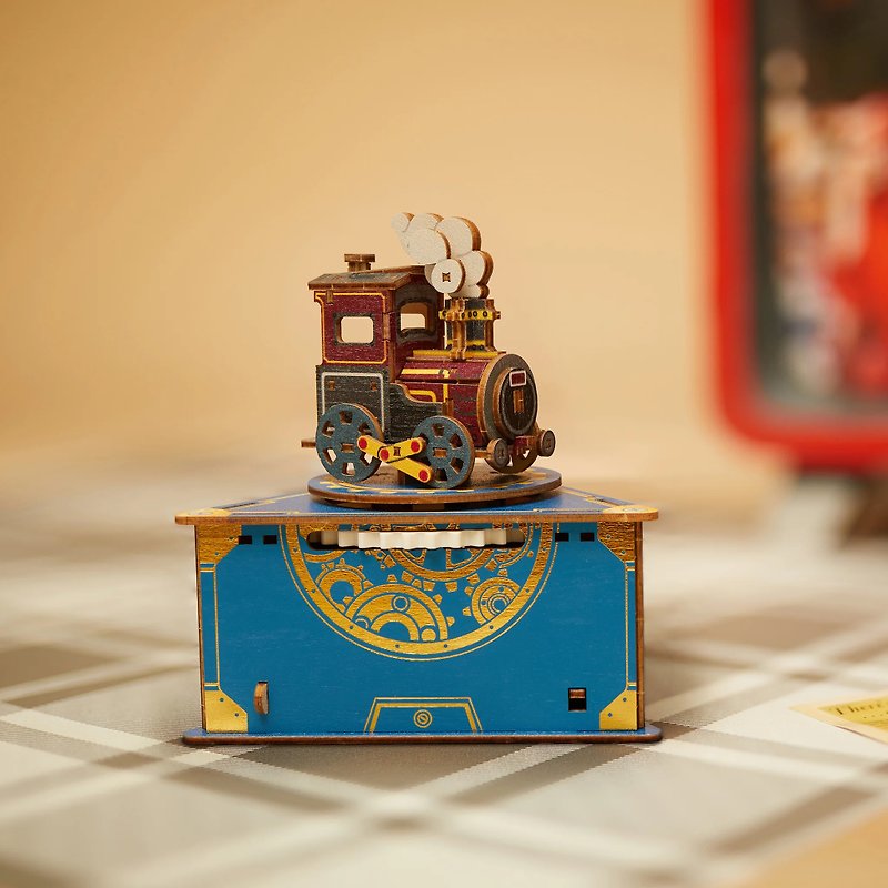 Jigzle 3D Plywood Puzzle - Musical Box: Classic Locomotive - เกมปริศนา - ไม้ หลากหลายสี