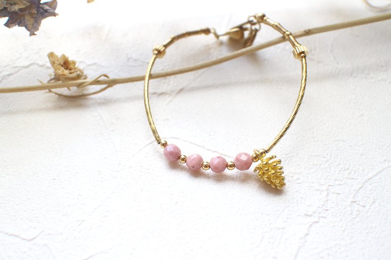 Pink pink - Brass bracelet - สร้อยข้อมือ - ทองแดงทองเหลือง หลากหลายสี
