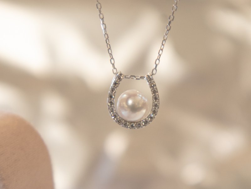Japanese Akoya 6.5mm Pearl Necklace with 18k Gold Diamond Setting, Natural Diamond Horseshoe Pendant Necklace - Necklaces - Pearl Silver