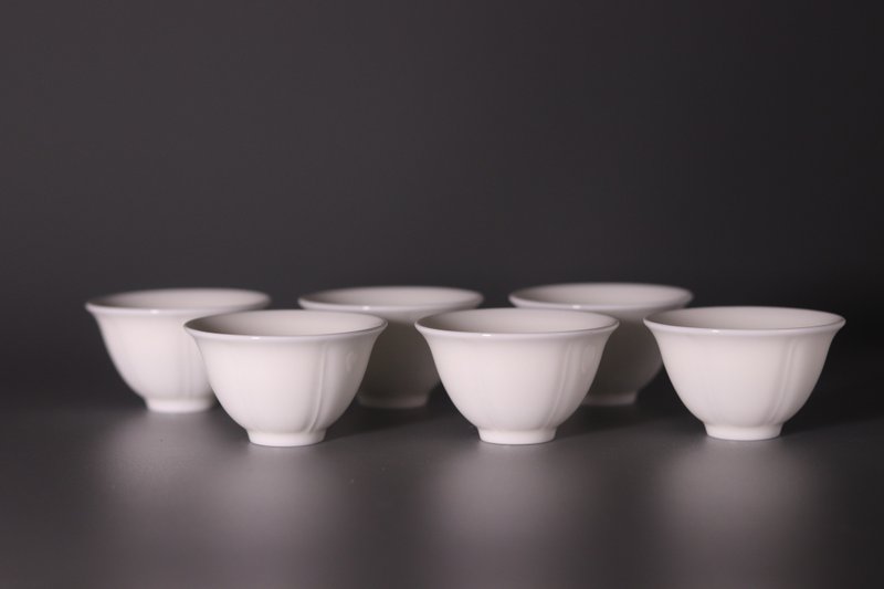 Dunmu Kiln Dehua molded printed jade porcelain lotus leaf cup (set of six) - Teapots & Teacups - Porcelain White