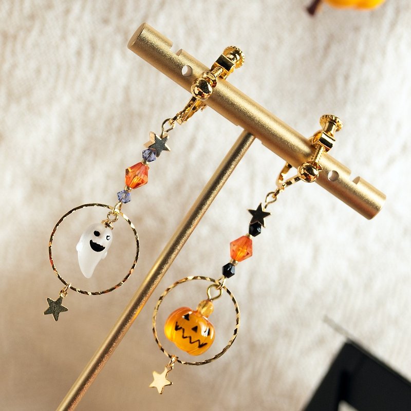 Halloween limited pumpkin ghost earrings ghost halloween Clip-On ear needle - ต่างหู - โลหะ สีทอง