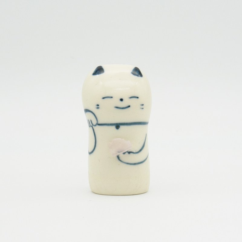 Handmade porcelain doll Maneki-neko with rose quartz - Items for Display - Porcelain White