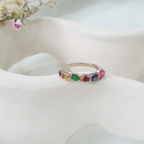 mariam-bijoux Multi-color gemstone ring, silver925 rose gold plated.