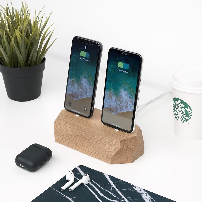雙頭Apple充電器 iPhone和AirPods充電器 蘋果充電器 充電座 - 行動電源/充電線 - 木頭 咖啡色