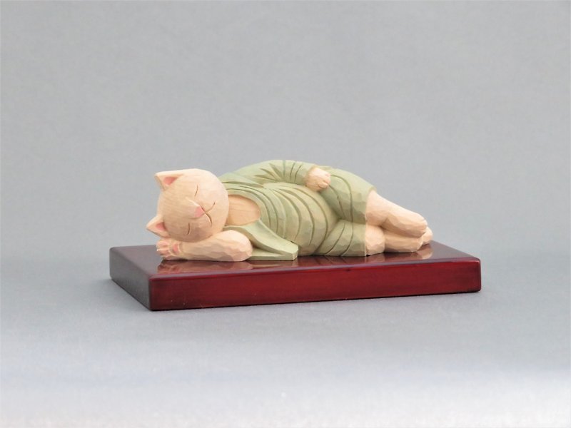 Wood carving Cat Buddha 1901 - Items for Display - Wood Green