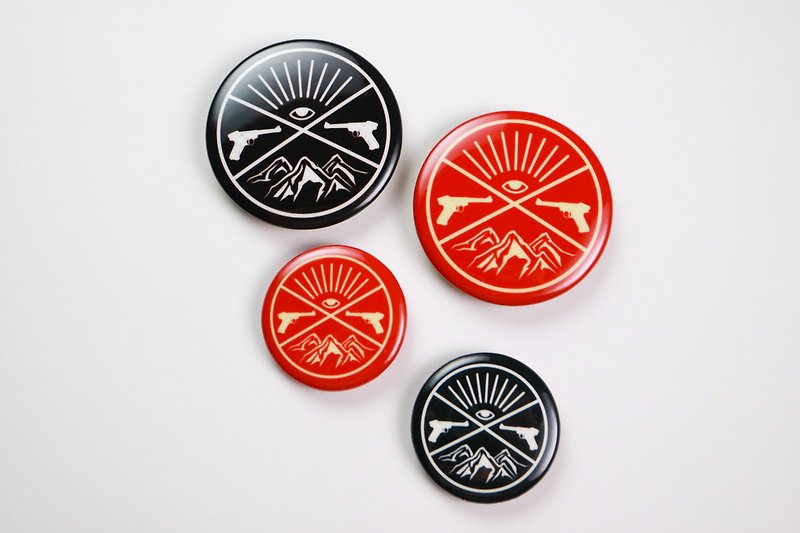 Deerhorn design / badge antlers forest killer black orange 4.4cm - Badges & Pins - Plastic Black