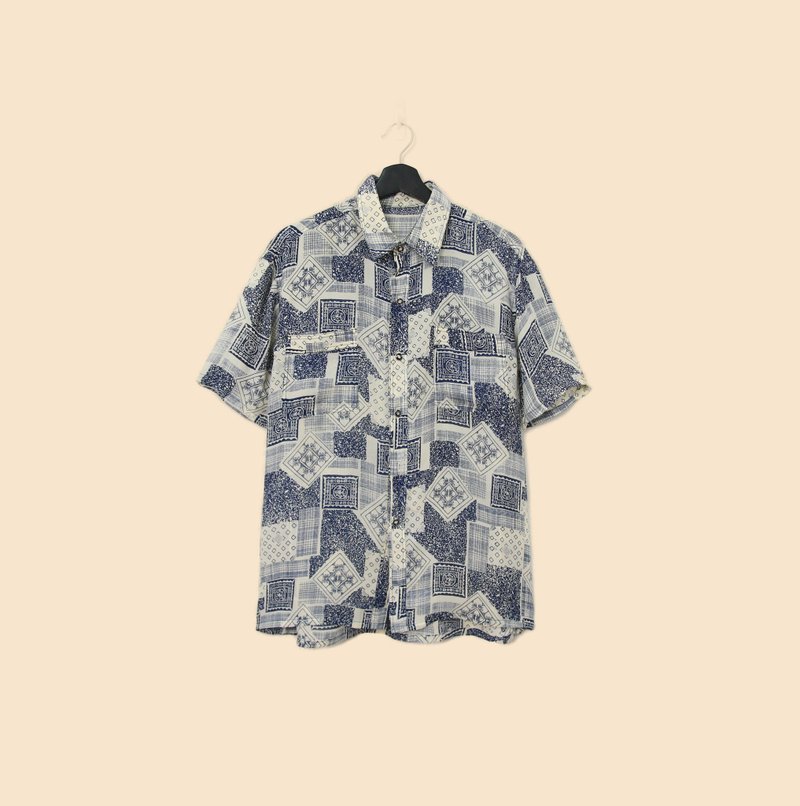 Back to Green-短袖花襯衫 民族交疊圖框 ss-26 vintage shirt - 男襯衫/休閒襯衫 - 棉．麻 