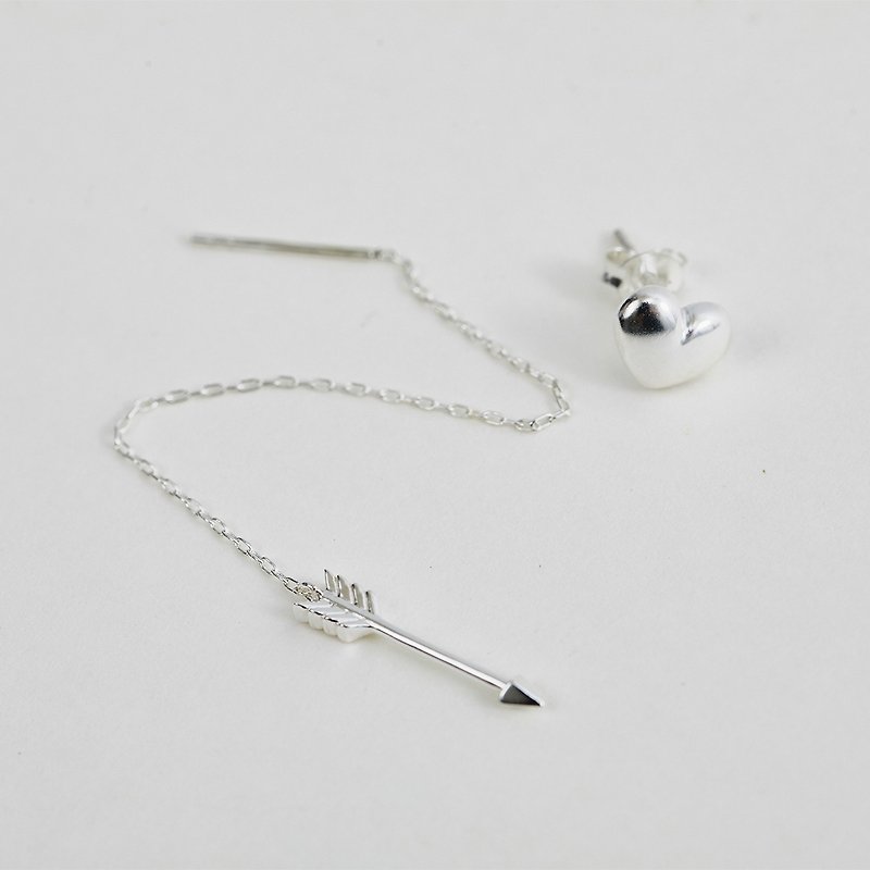Lover's Discourse confession of love - a stone as one asymmetric quality Silver earrings - ต่างหู - โลหะ สีเงิน
