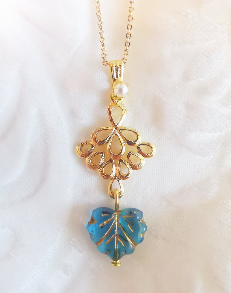 [Graduation Gift] [Full Purchase Discount] Czech-made Hand-painted Beaded Bronze Electric Gold Necklace - Necklaces - Copper & Brass Blue