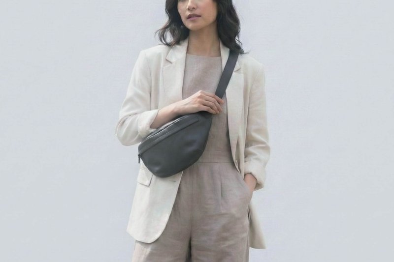 手作り本革ウエストバッグ | ボート型バッグ | 斜めがけバッグ - 質感ブラック | 傷・汚れ防止 | カスタムギフト - ショルダーバッグ - 革 ブラック