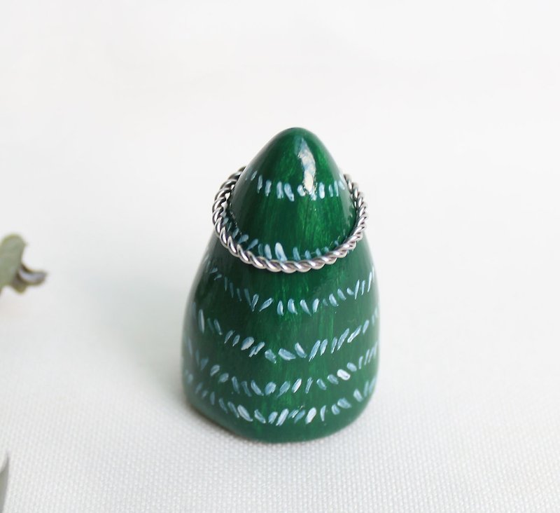 Christmas Tree Ring Holder / Decoration / Model / Exchange Gift / Christmas - Items for Display - Clay Green