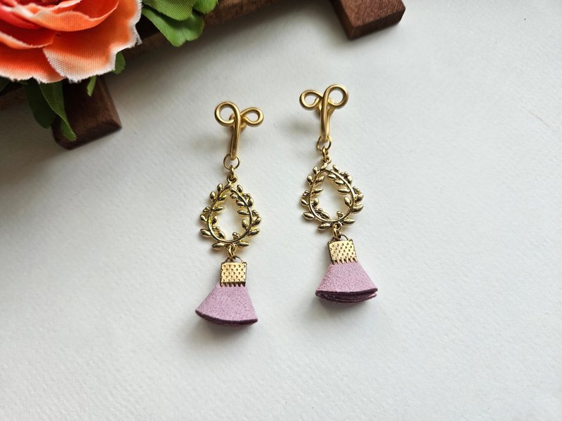 [Golden Laurel] Light Purple ~ Painless Clip-On, clip-on earrings, ear hooks - ต่างหู - วัสดุอื่นๆ สีแดง