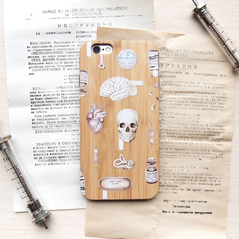 Classic medical figure bamboo phone case, doctor medical student nurse therapist science gift, anatomy - เคส/ซองมือถือ - ไม้ สึชมพู