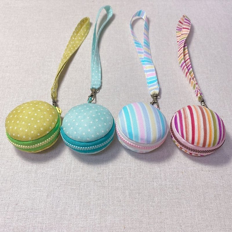 Spot macaron coin purse - Knitting, Embroidery, Felted Wool & Sewing - Cotton & Hemp Multicolor
