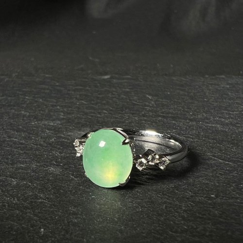 富璧寶鼎 FBBD JEWELRY 湖光 | 冰種晴水蛋面戒指