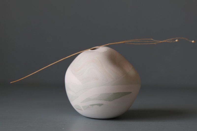 Sphere Vases - Sky Collection