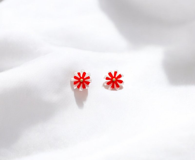 Red rhyme translucent Acrylic flower earrings - Earrings & Clip-ons - Acrylic Red