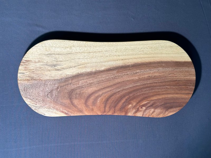 Solid wood cutting board skateboard shape one board cutting board suspended display can be customized - ถาดเสิร์ฟ - ไม้ สีนำ้ตาล