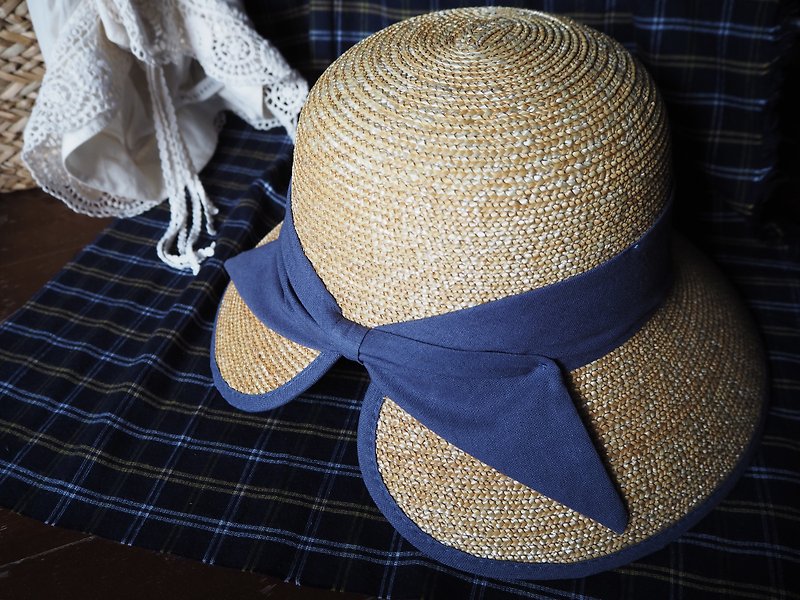Straw hat half curved back  with  blue ribbon - 帽子 - 其他材質 卡其色