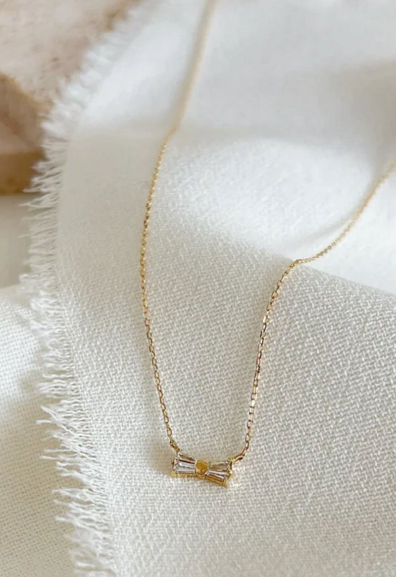 緞結鑽石項鍊 Soft Bow Diamond Necklace- 18K純金 0.11克拉 - 項鍊 - 貴金屬 金色