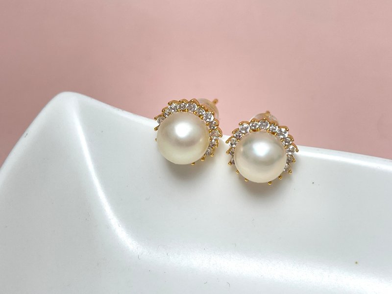 Sunflower Natural Seawater Pearl Sterling Silver 14K Gold Injection Earrings - Earrings & Clip-ons - Pearl White