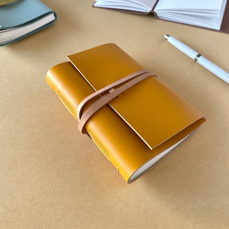 レザージャーナル　B7 からし色 - 筆記本/手帳 - 真皮 橘色