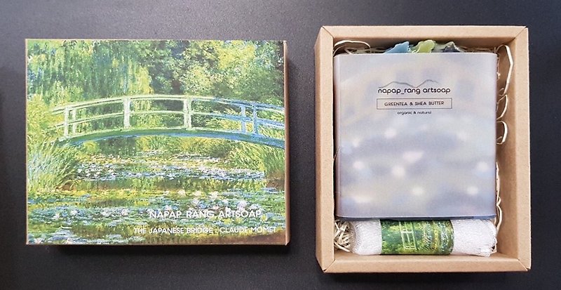 Water Lilies and the Japanese Bridge greentea-shea butter  /gift set craft box - 肥皂/手工皂 - 其他材質 