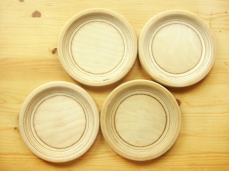 Central Finland KEURUU Hand Grinding Wooden Disc - Small Plates & Saucers - Wood Brown