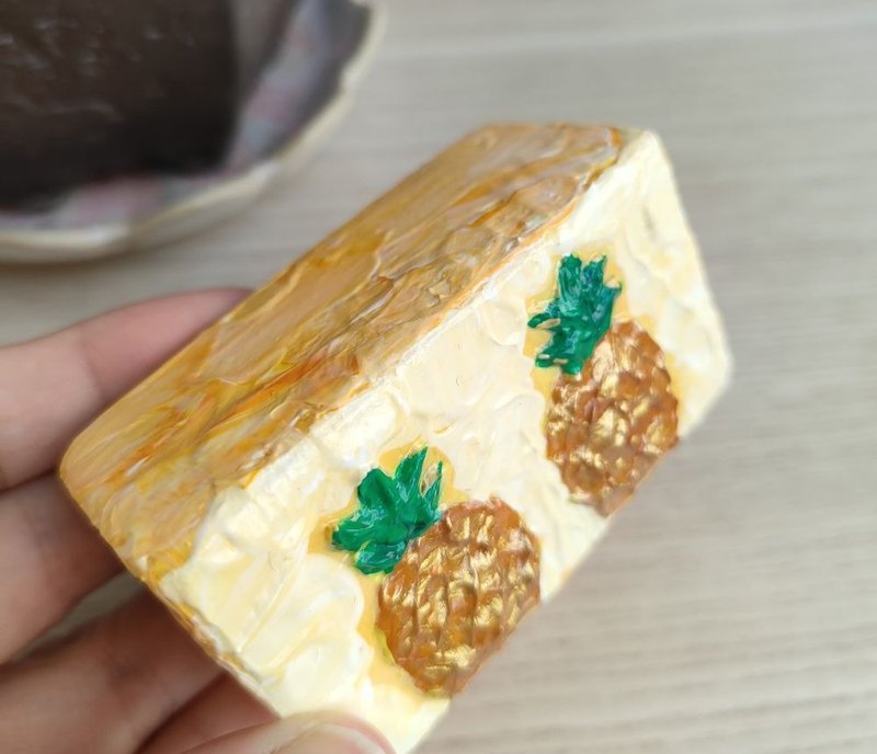 【鳳梨旺來】木頭擺飾 紙鎮 文鎮 - 擺飾/家飾品 - 木頭 
