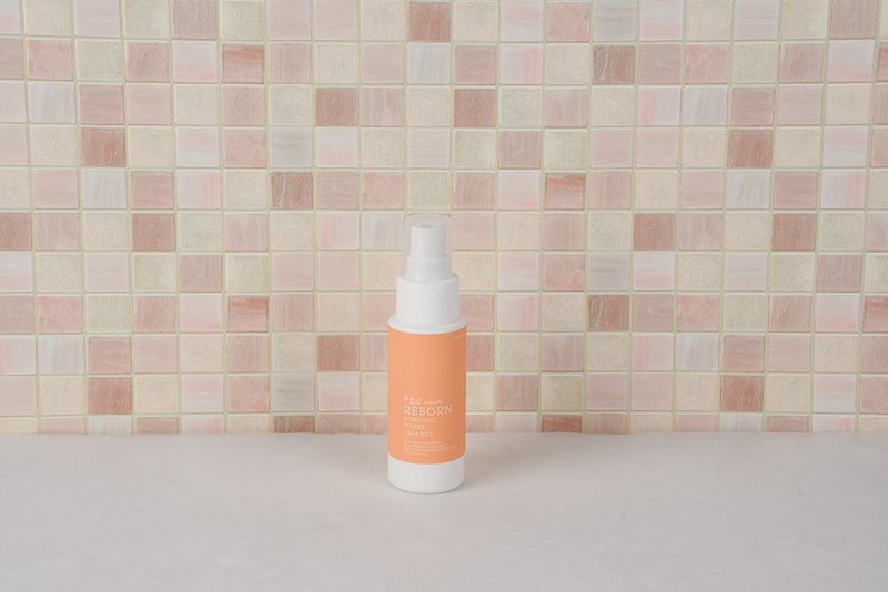 Hairbrush Cleaning Spray (Wild Orange) | Pandora's Beauty Box - อุปกรณ์แต่งหน้า/กระจก/หวี - วัสดุอื่นๆ 