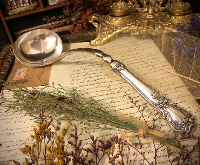 スターリングシルバー のスプーン　残りの1本　ケースなし スターリングシルバー のスプーン残りの1本ケースなし