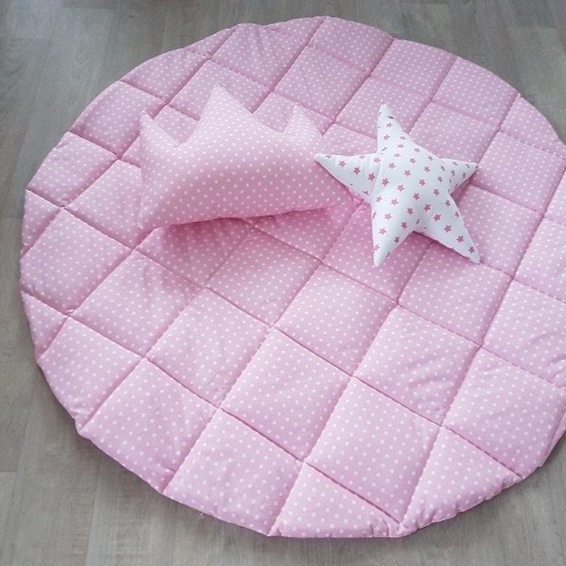 Baby girl play mat, cloud shape pink polka dot play mat - ของเล่นเด็ก - ผ้าฝ้าย/ผ้าลินิน สึชมพู