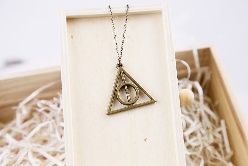 Geometric Triangle Long Chain / Necklace - Necklaces - Other Metals 