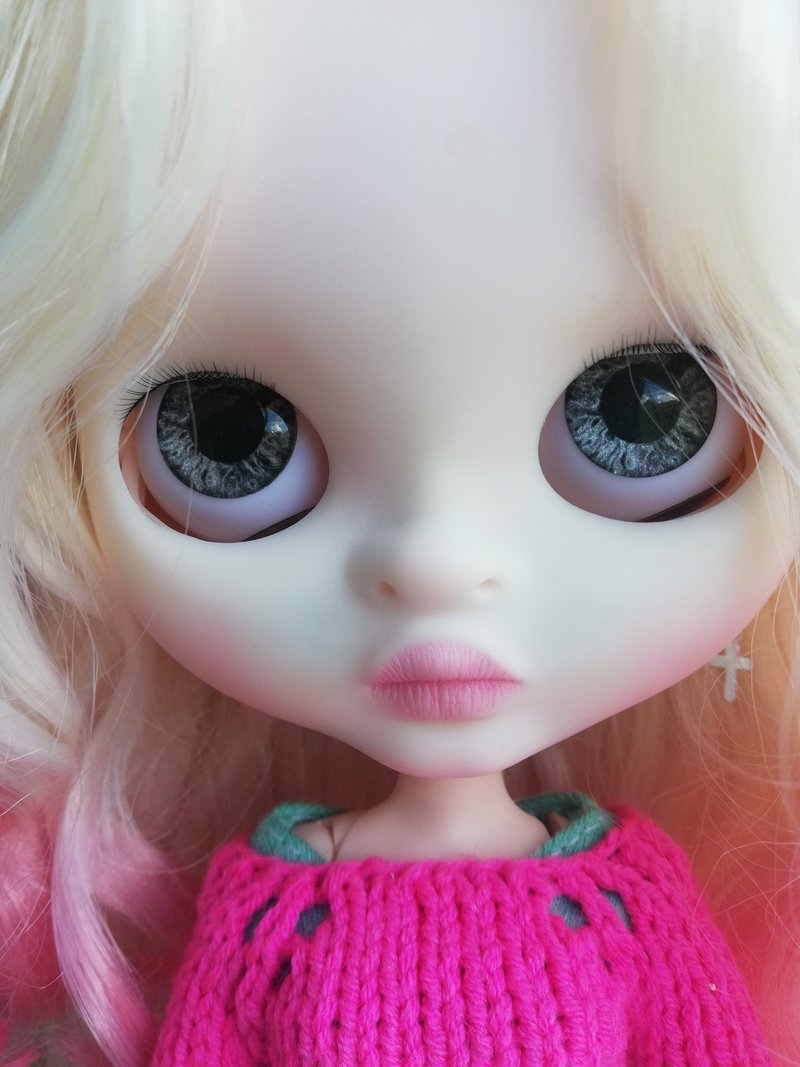 客製化 Blythe 娃娃 金髮 OOAK 娃娃 白化症 - 公仔/玩偶 - 塑膠 粉紅色