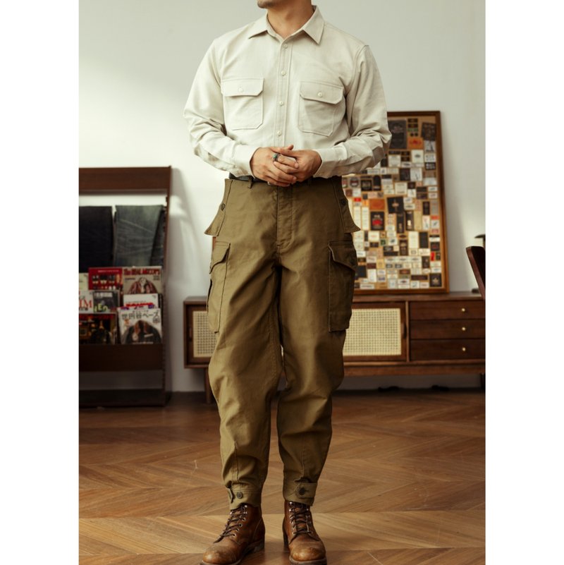 工裝褲 地勤工作服 軍褲 深卡其色 斜紋布料 GROUND CREW TROUSER - 男長褲/休閒褲 - 棉．麻 卡其色
