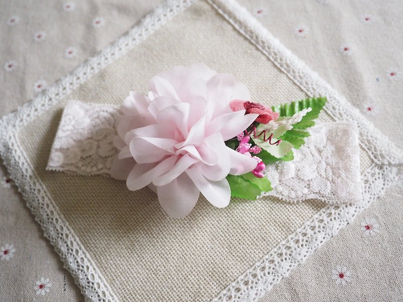 Handmade fabric flower baby/ kid headband/ hair accessories - Bibs - Other Materials Pink