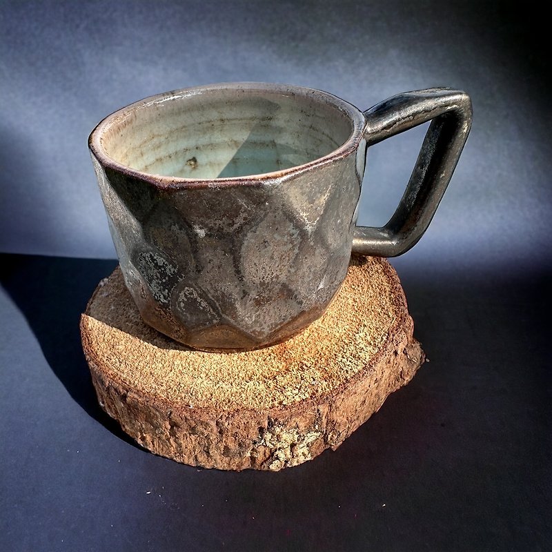 金銅釉/80ml/手作りコーヒーカップ/華山窯 - マグカップ - 陶器 