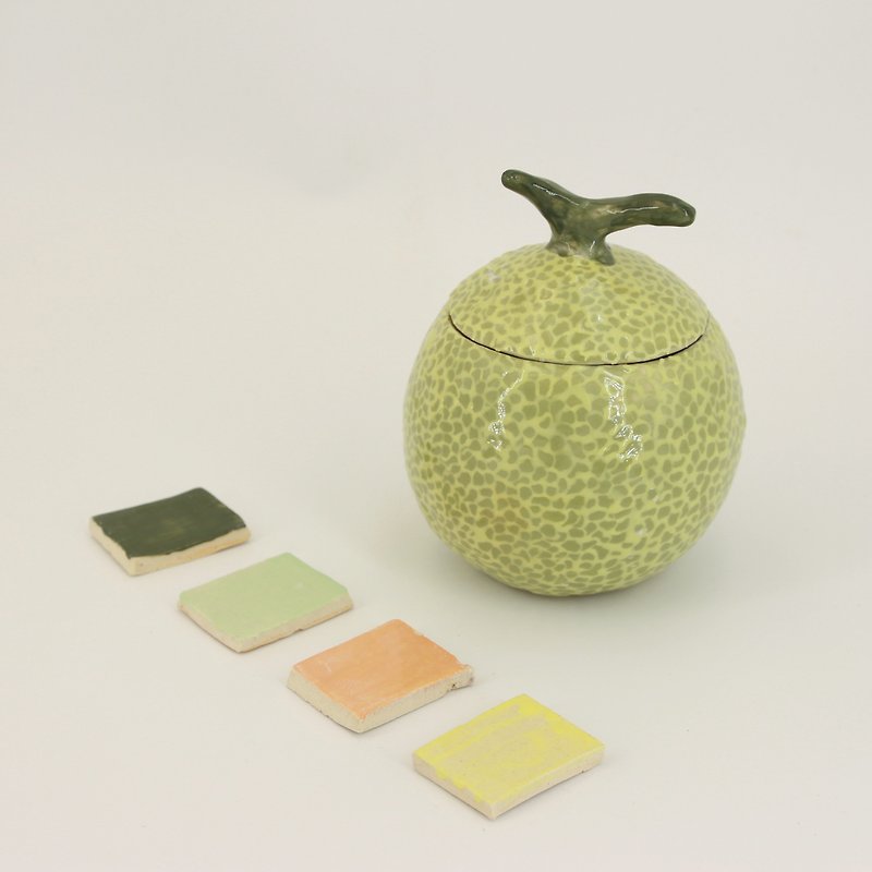 The Smooth Series Plates l ceramics l Souka Studio - ของวางตกแต่ง - ดินเผา ขาว