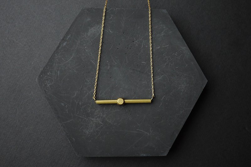 Balance Clavicle Chain - Brass Necklace - Collar Necklaces - Other Metals Gold