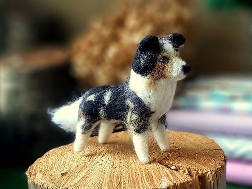 TINYFELT696 Needle felted dog BORDER COLLIE Dollhouse miniatures Needle felted animals