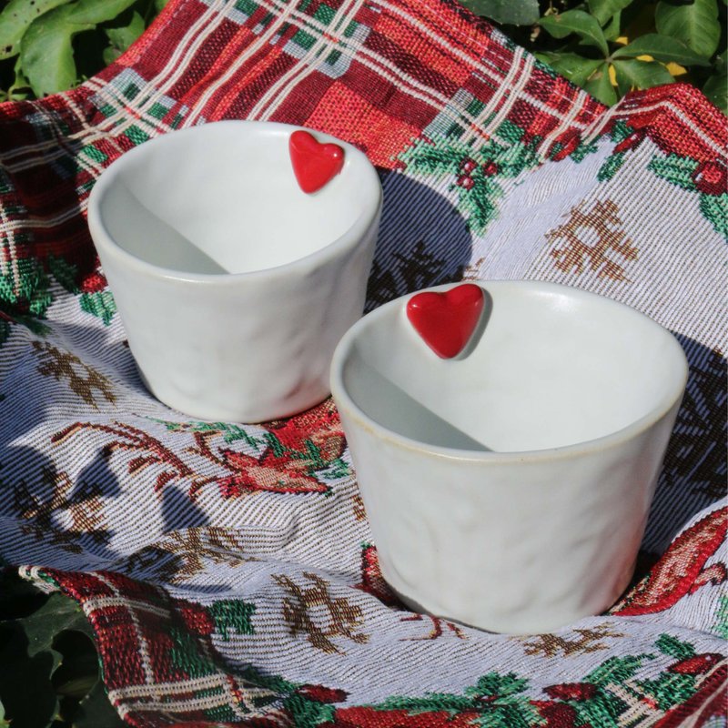 【Ceramic Mug】Cherish Yourself Series - Corner Thoughts - Heart Ceramic Cup 200 ml - Mugs - Porcelain 