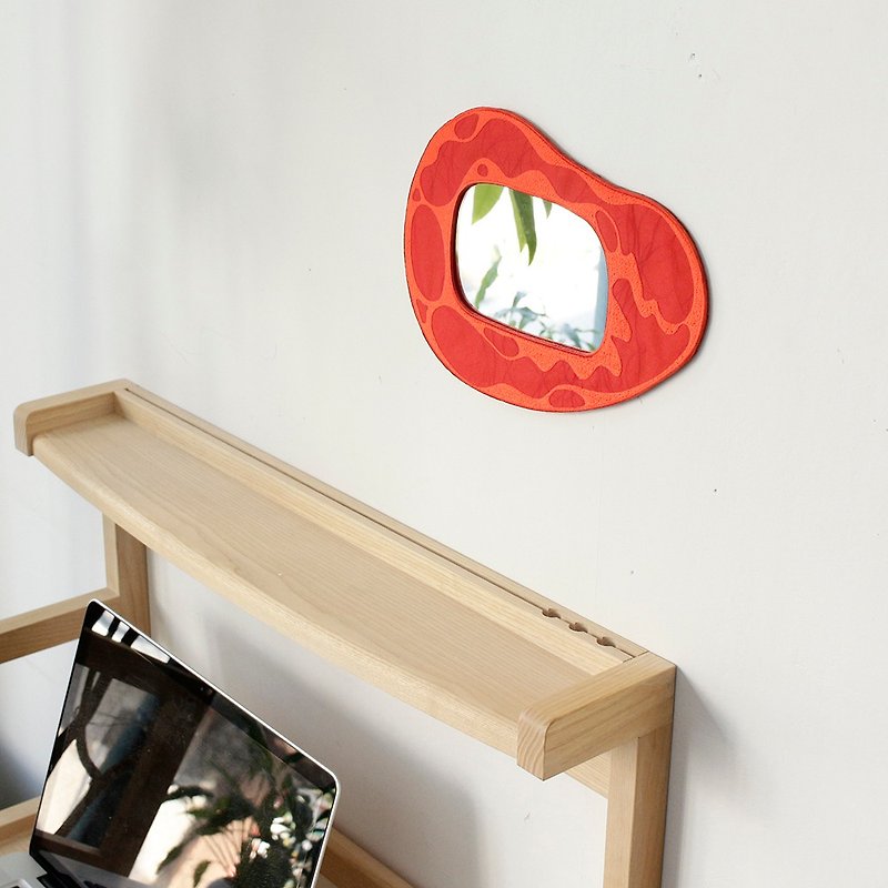 Embroidery frame [Akane cloud] S - Other Furniture - Thread Red