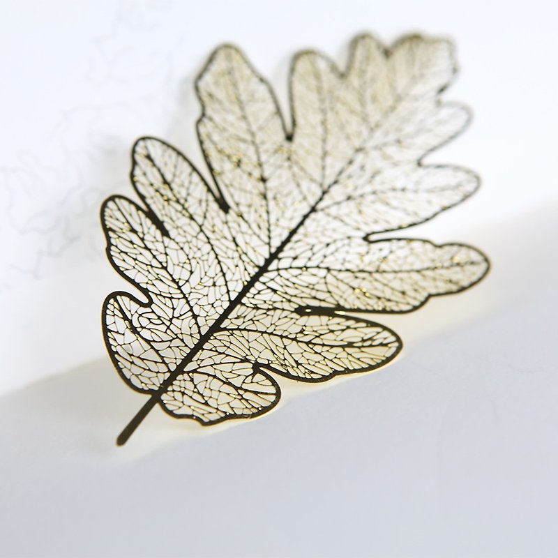 手心裡設計四季之葉黃銅書簽 橡樹葉 禮盒裝 - 書籤 - 其他金屬 金色