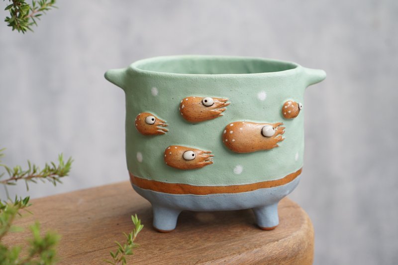 Plant pot with a squid,lithops,cactus,ceramics,pottery,handmade - 花瓶/花器 - 陶 綠色