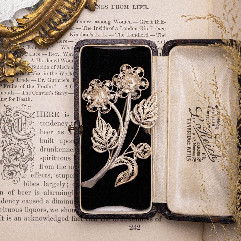 Portuguese antique sterling silver hand-made filigree three-dimensional flower and leaf shape brooch - เข็มกลัด - เงินแท้ สีเงิน