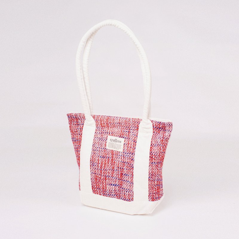 Halo Tote Fleur tote hand-woven shoulder bag - กระเป๋าแมสเซนเจอร์ - ผ้าฝ้าย/ผ้าลินิน หลากหลายสี