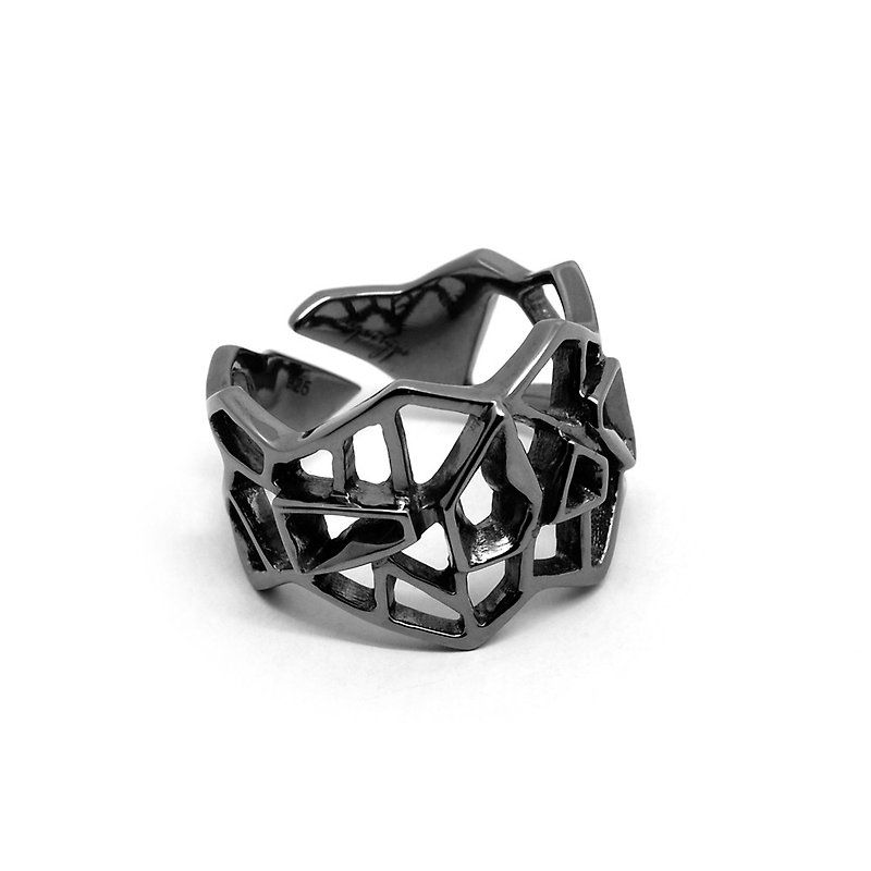 WIREFRAME Ring / Metallic Black (sterling silver jewelry)