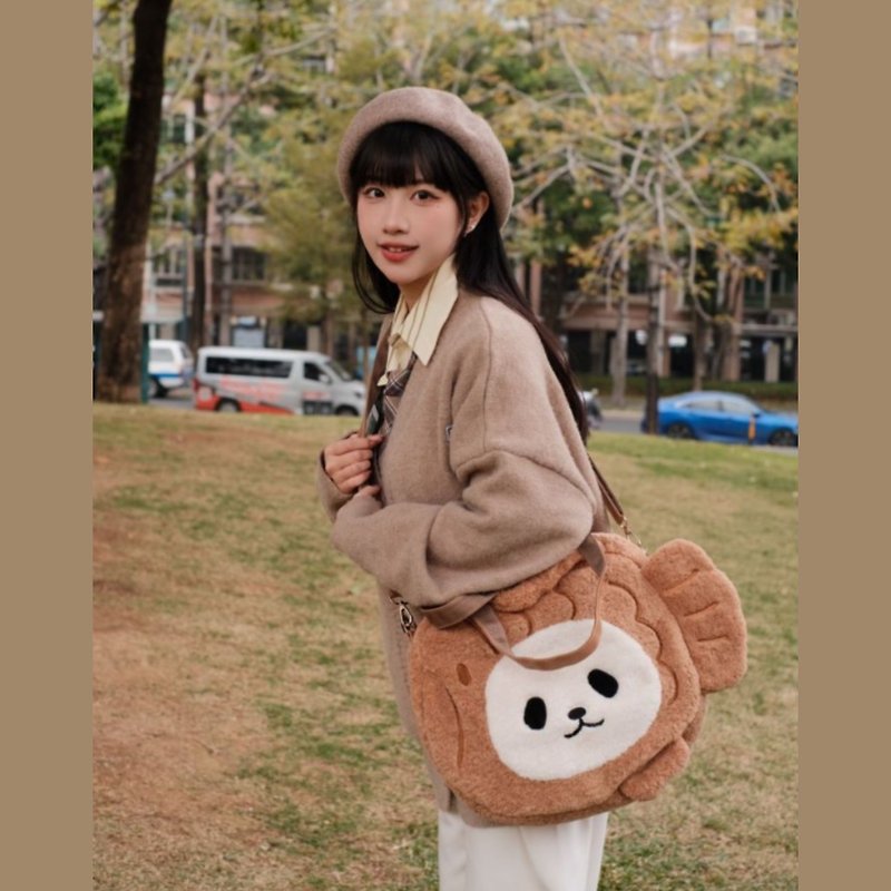 PlanetBear Taiyaki PanPan shoulder bag/straddle bag/plush bag - Handbags & Totes - Other Materials 