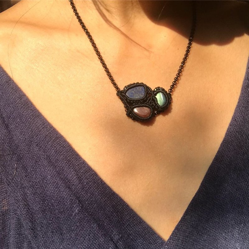 【Lost and find】Necklace Bronze - Necklaces - Gemstone Multicolor